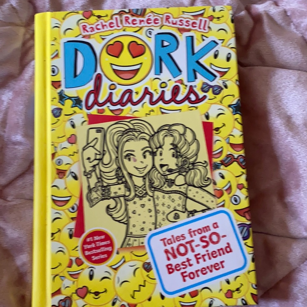 Dork diaries book 14